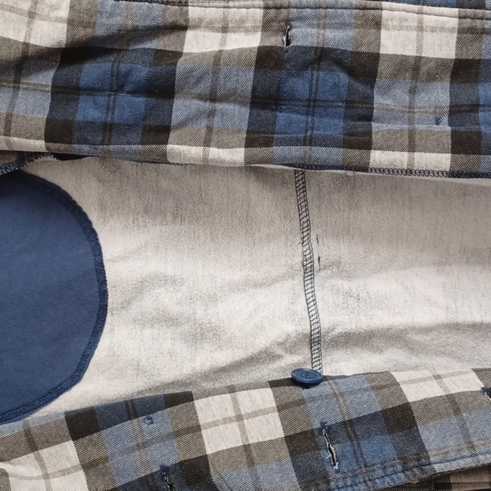 EUC Plaid Flannel Hooded Jacket w/belt - Picture 9 of 11
